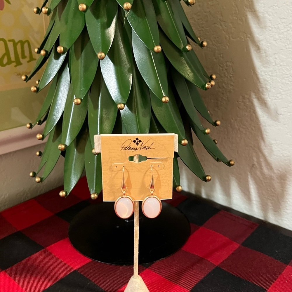 Patricia Nash Gold Moondance Fishhok Earrings NWT